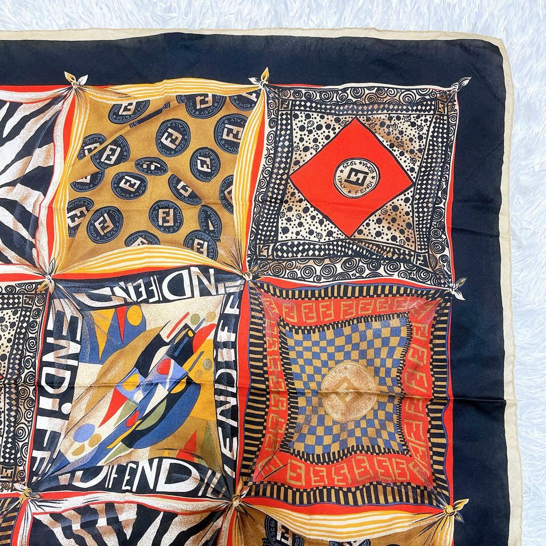 【極美品】フェンディ 大判スカーフ ストール シルク100% マルチカラー