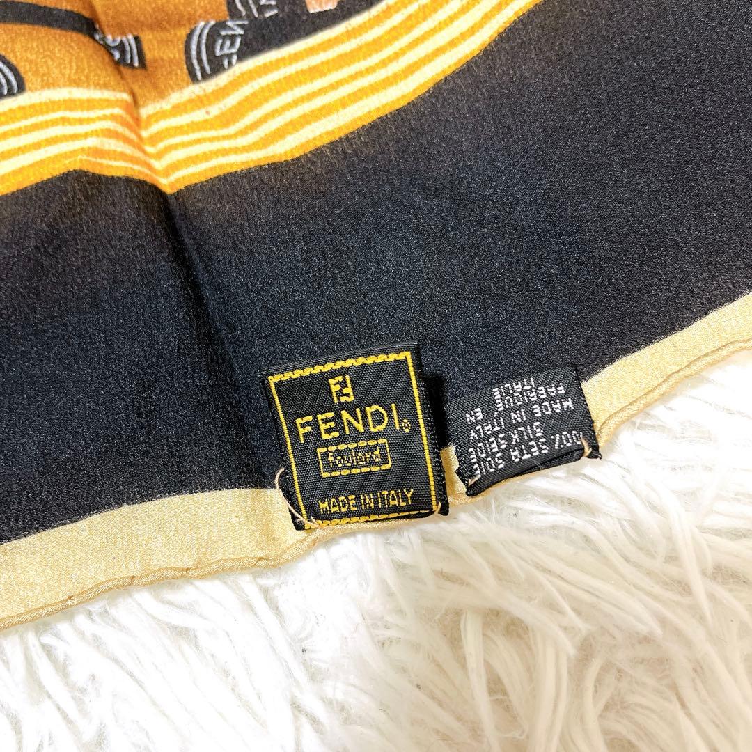 【極美品】フェンディ 大判スカーフ ストール シルク100% マルチカラー