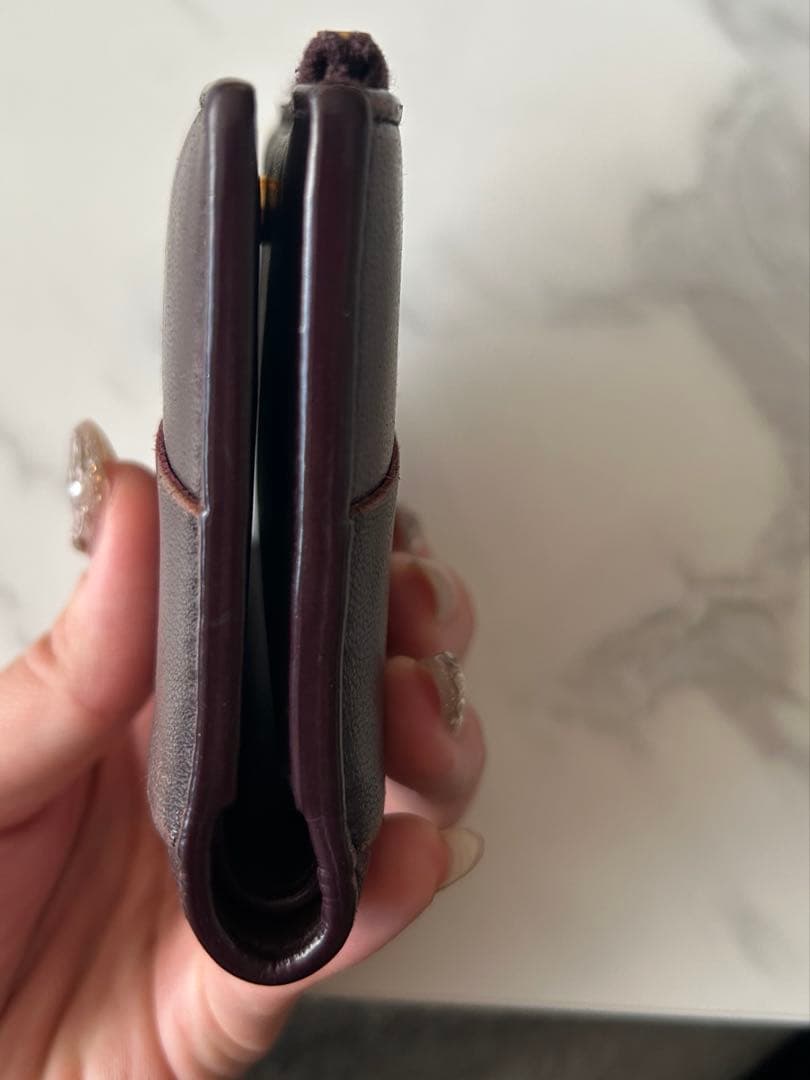 ボッテガヴェネタ　二つ折り財布　カセット