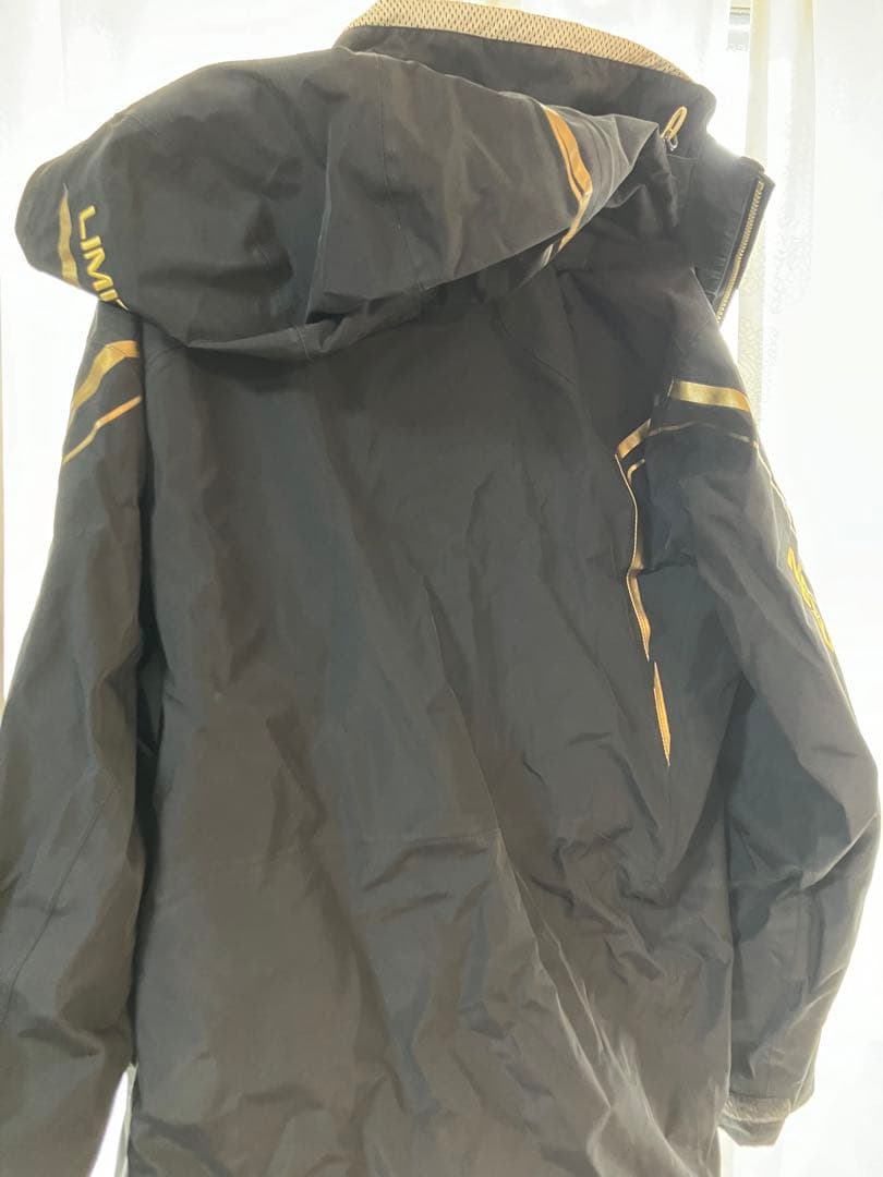 く*ま様 ほぼ未使用 LIMITED PRO GORE-TEX レインウェア 2