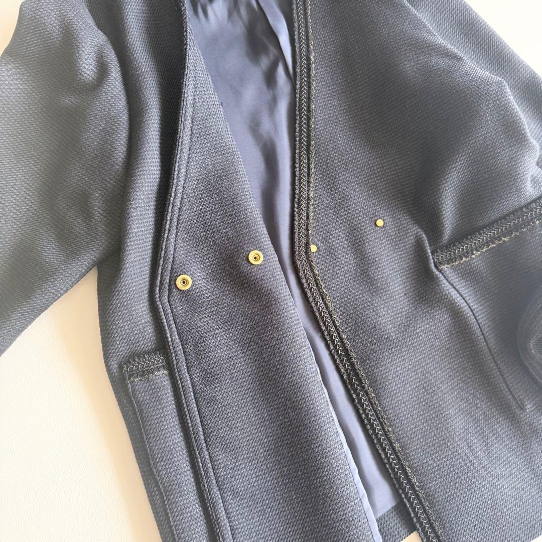 スローブイエナ　SLOBE IENA　ツイードVネックノーカラージャケット　紺