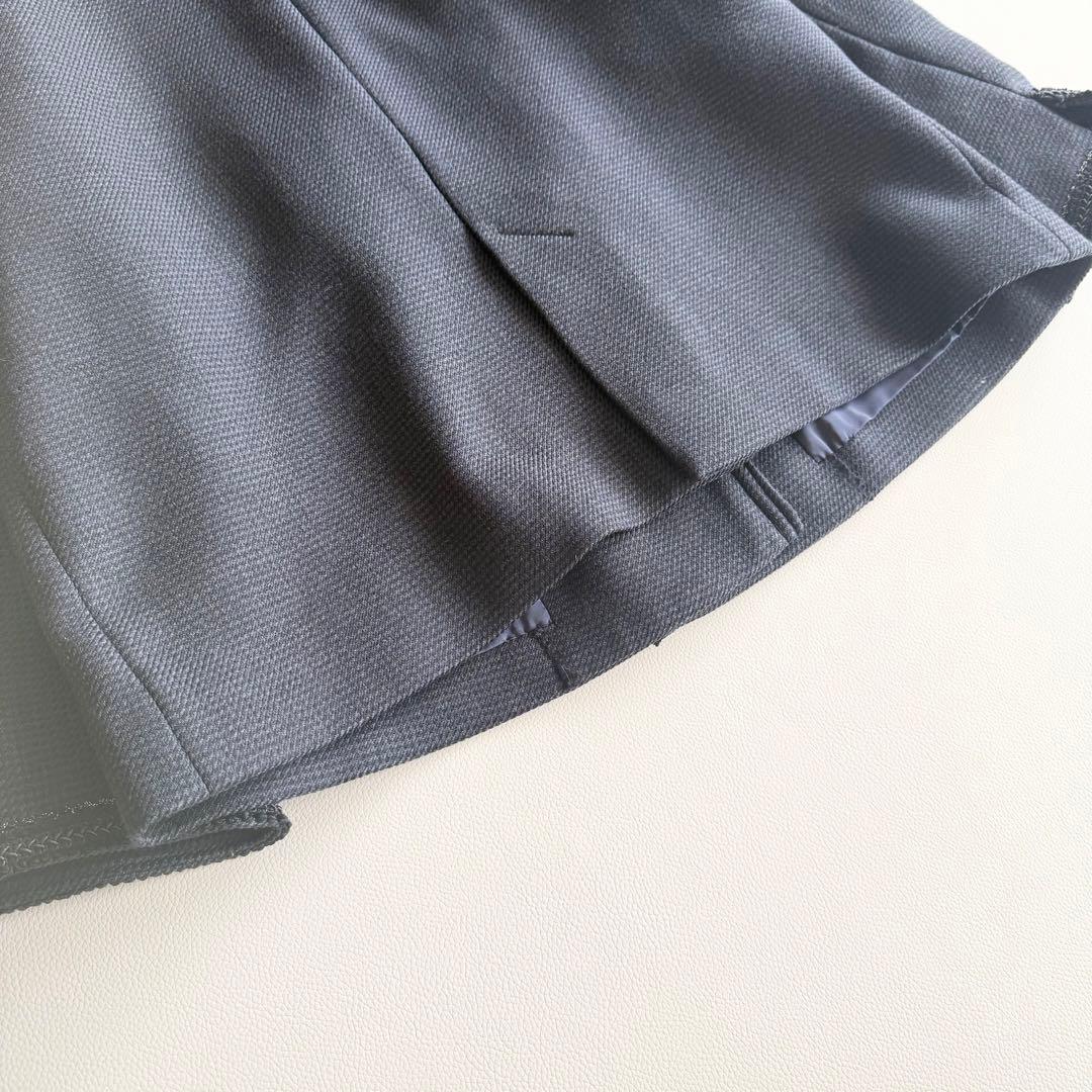 スローブイエナ　SLOBE IENA　ツイードVネックノーカラージャケット　紺