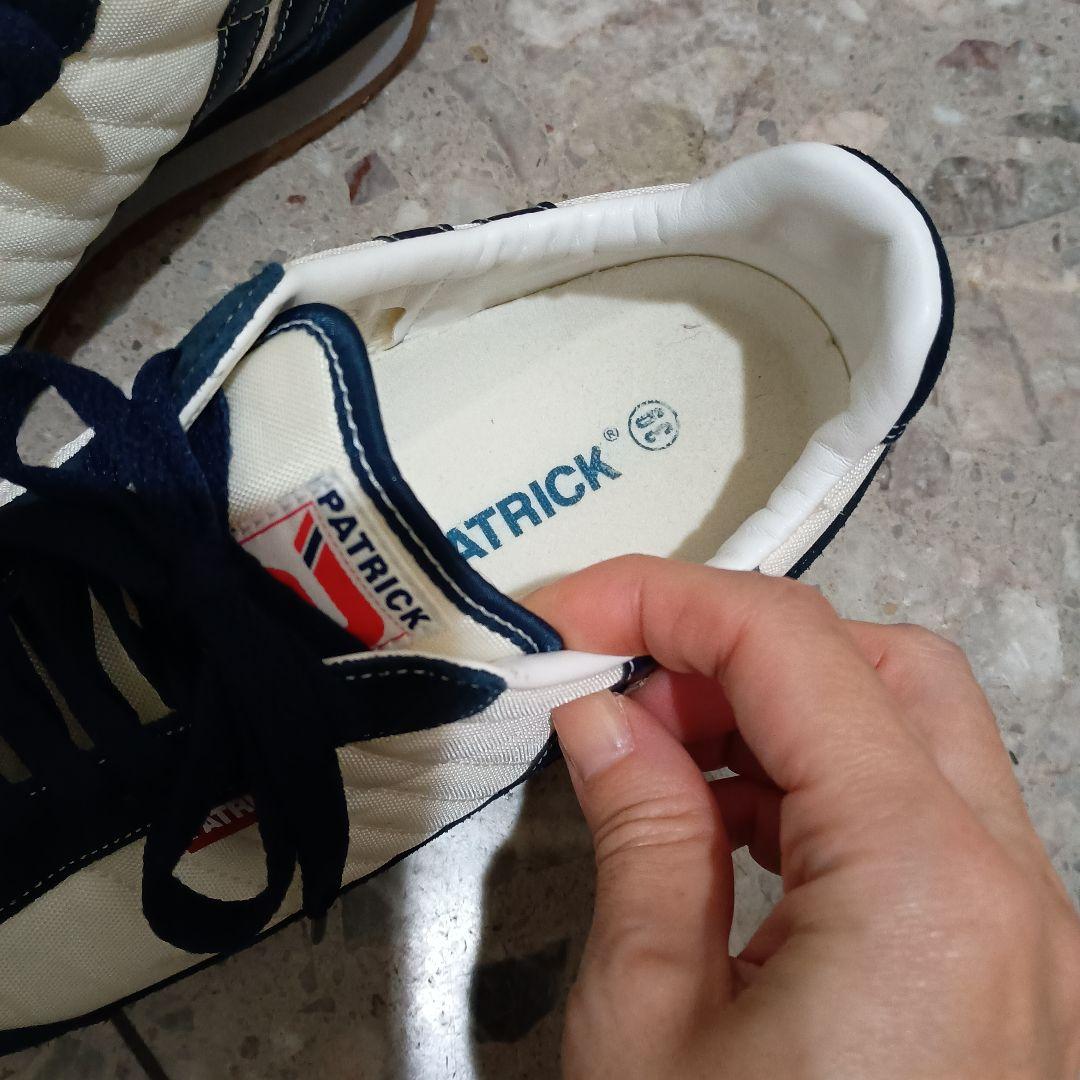 美品PATRICK ネイビー ホワイト スニーカー 箱付き　24.5センチ　39