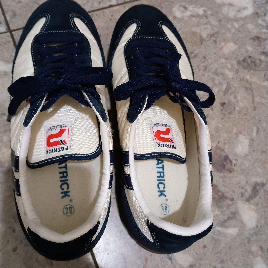 美品PATRICK ネイビー ホワイト スニーカー 箱付き　24.5センチ　39