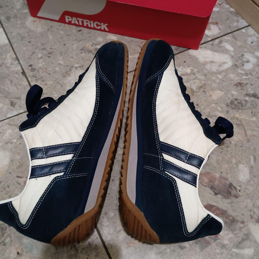 美品PATRICK ネイビー ホワイト スニーカー 箱付き　24.5センチ　39