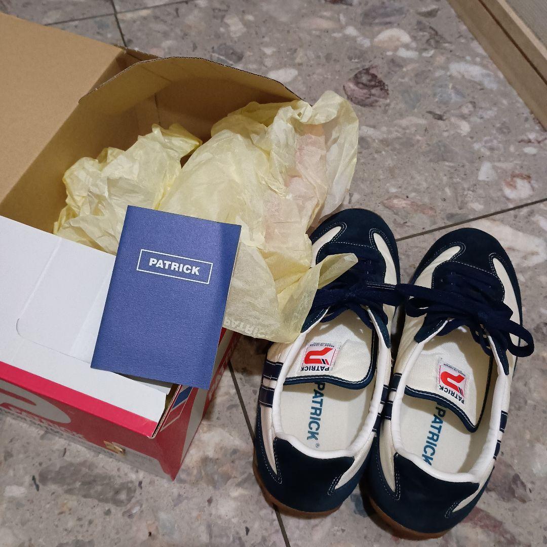美品PATRICK ネイビー ホワイト スニーカー 箱付き　24.5センチ　39