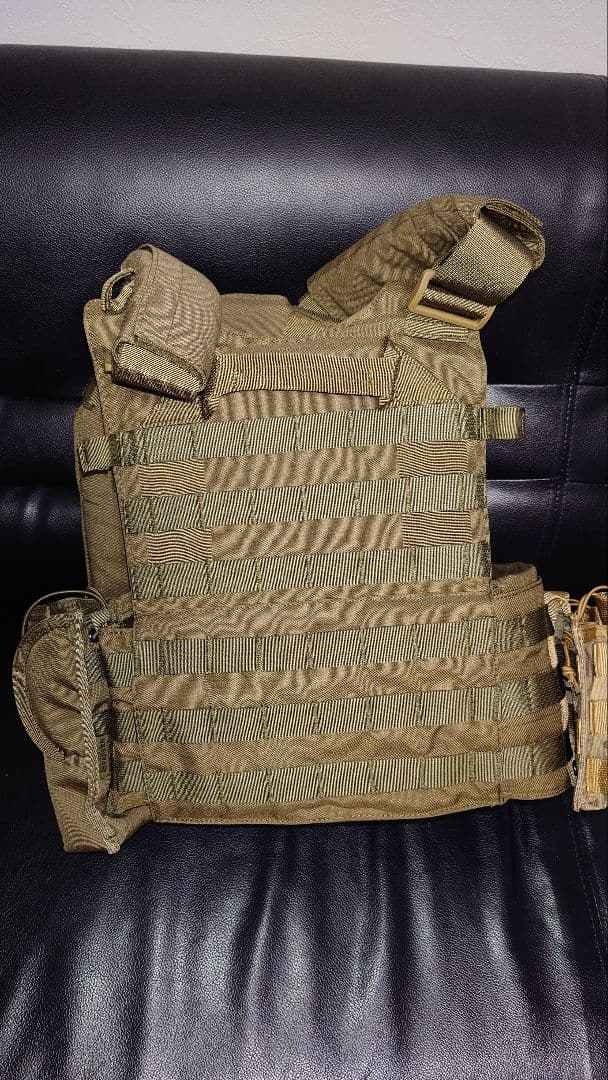 EXCELLENT ELITE SPANKER　プレートキャリア　ODカラー