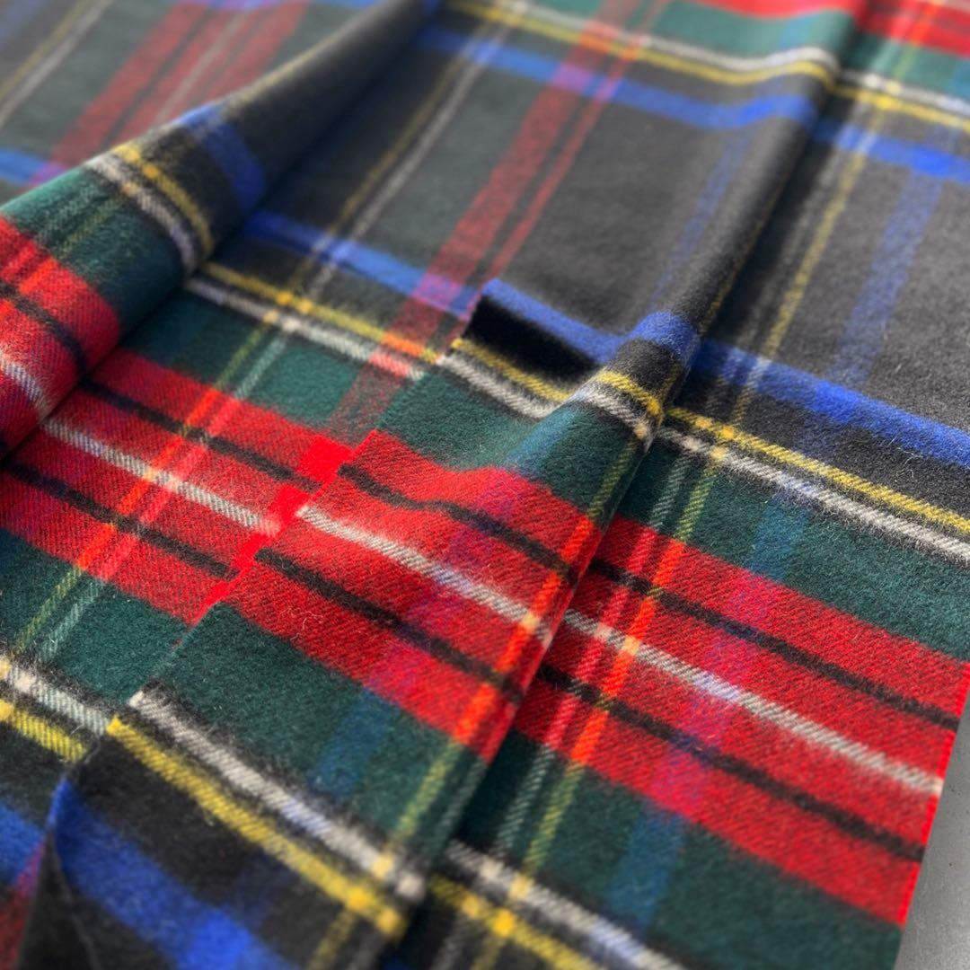 美品☆ ジョンストンズ 大判 カシミヤ100％ BLACK STEWART