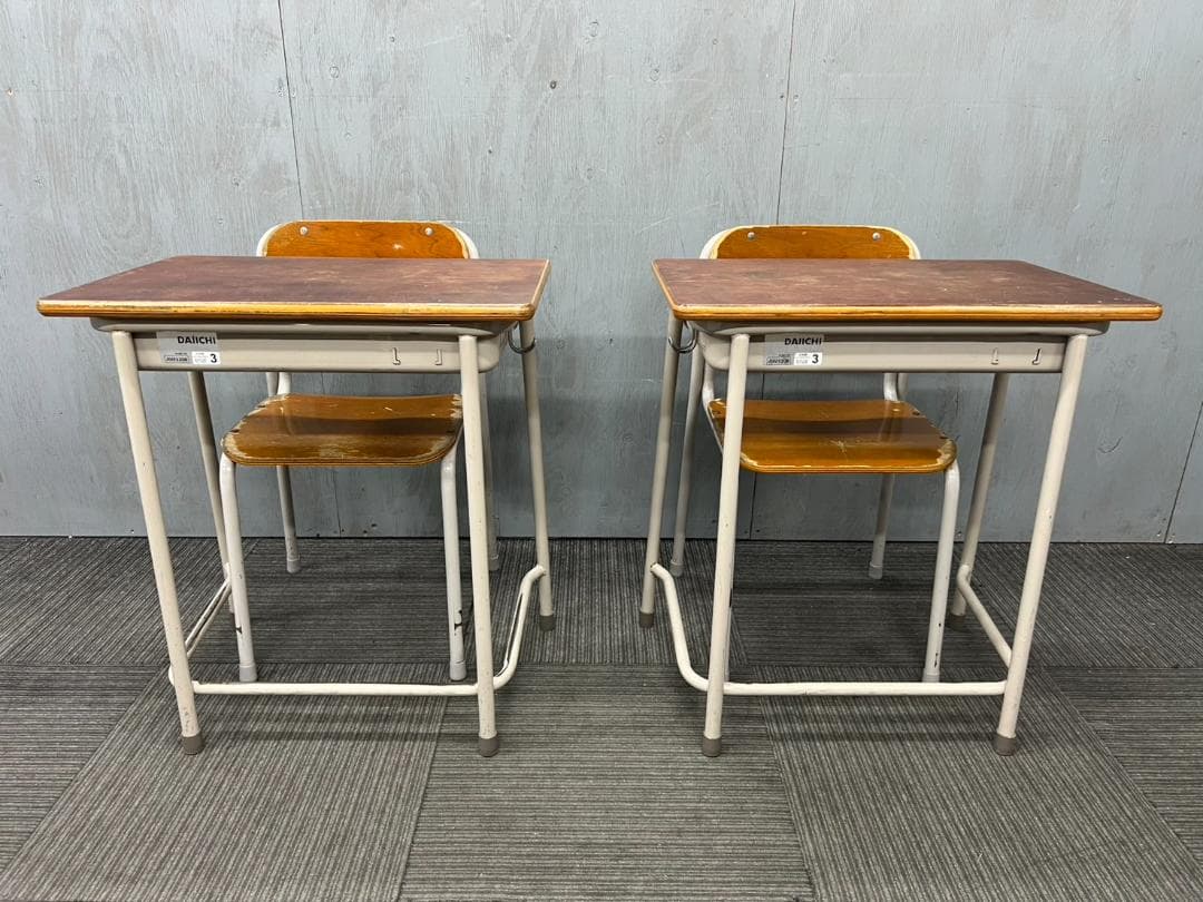475◆自社便対応地域あり◆ダイイチ◆学童机・椅子2組(旧JIS3号)学校学習塾