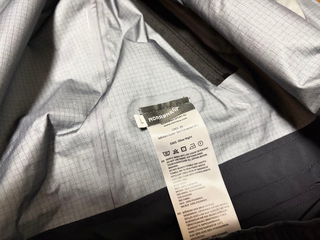 ノローナ Norrona lofoten Gore-Pro（L）（新品・未使用）