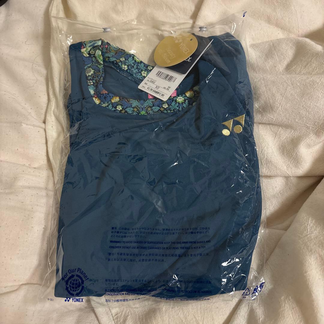 YONEX ゲームシャツ　ナイトスカイ　リバティ柄