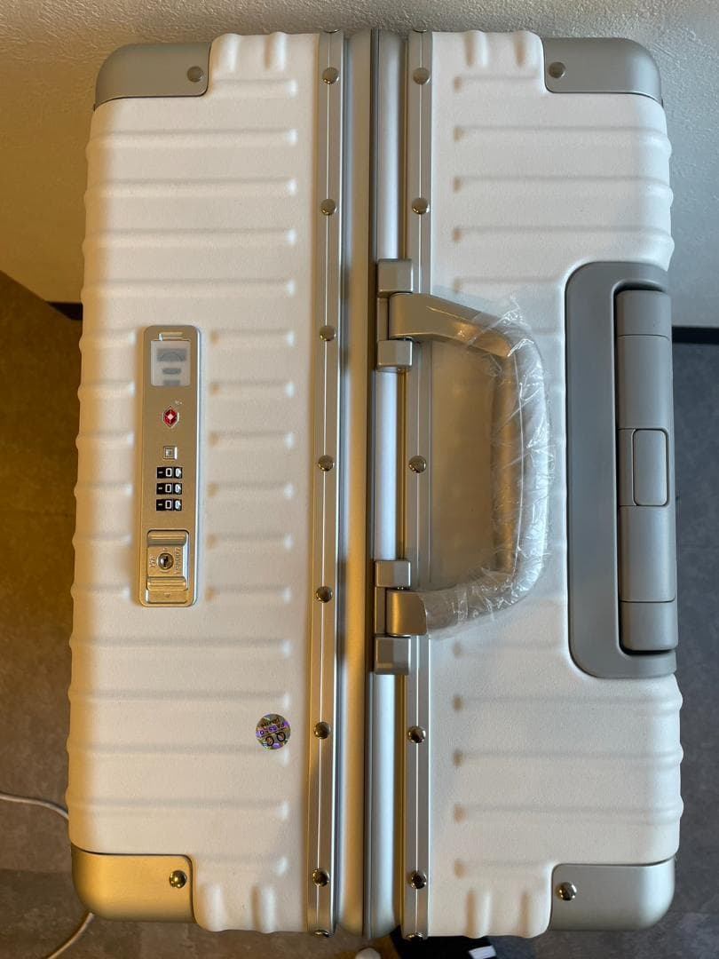 リベティ多機能キャリーケース【マットホワイトMサイズ】48