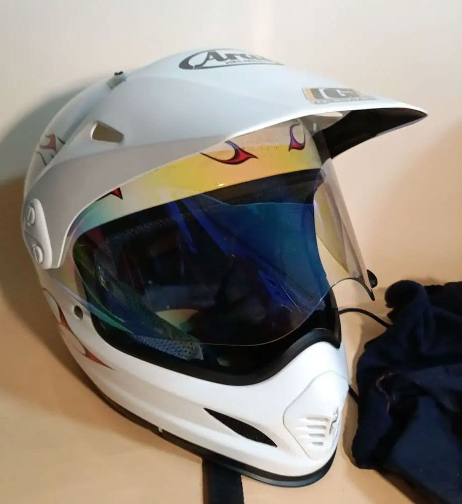 ジ*ー様 Arai ツアークロス　白　Sサイズ55/56cm…内装きれい、収納袋