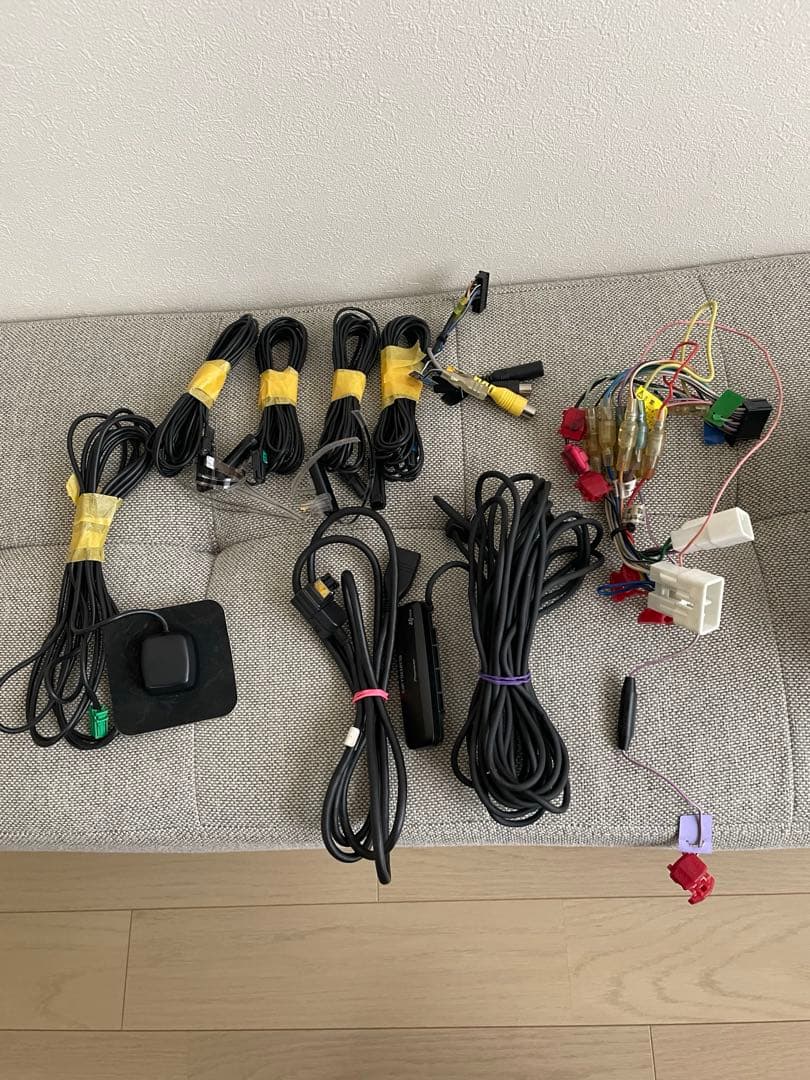 ジャンク品　カロッツェリア　AVIC-ZH0007