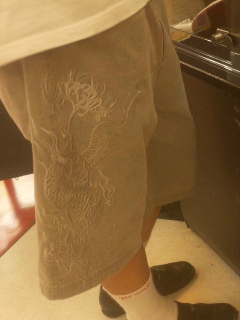 Fackupclothes fat fuc グレー 刺繍ショートパンツ