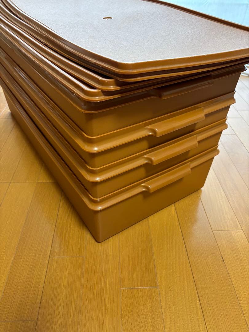 11日まで限定 タッパーウェア　ロングスーパーケース　4個まとめ売り 多少傷あり