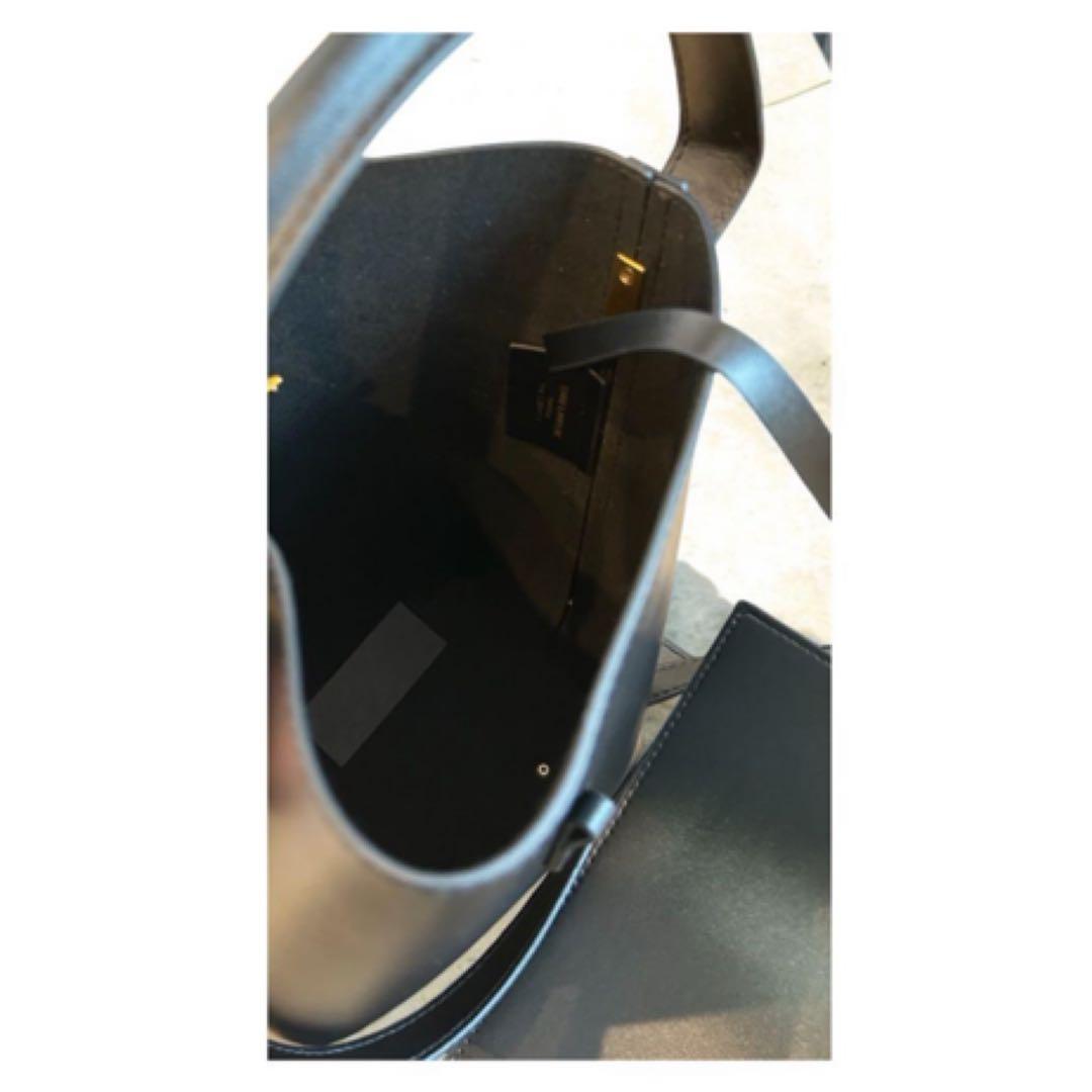 Yves Saint Laurent YSL ロゴ レザー トート バッグ