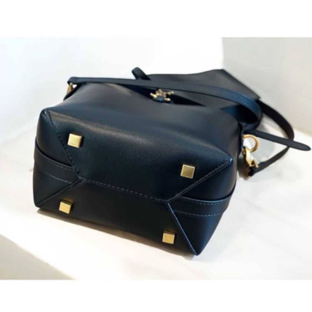 Yves Saint Laurent YSL ロゴ レザー トート バッグ