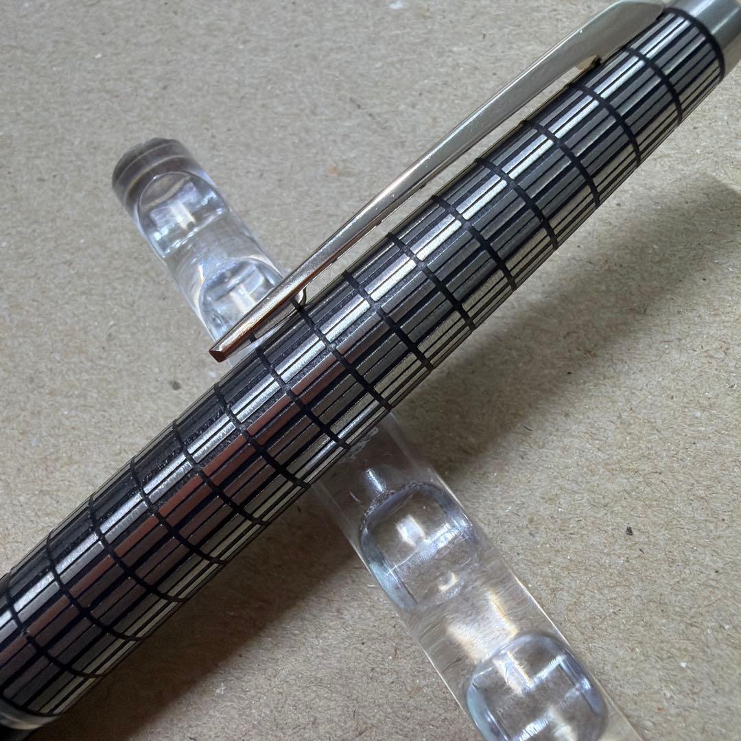 廃盤 パイロット Elite エリート 半格子 万年筆 18K 750 F 蝕刻