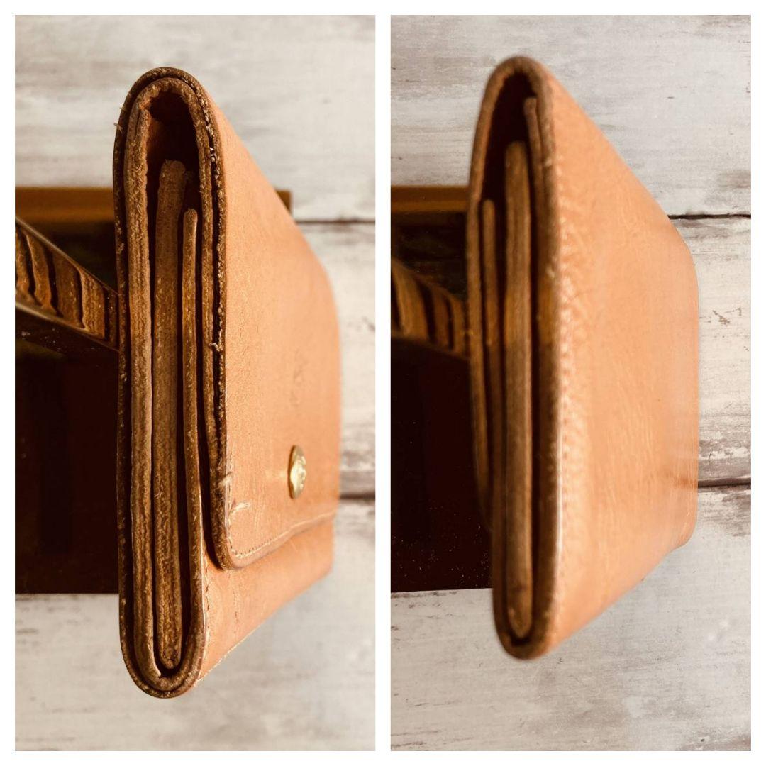 ちゃむさま専用【美品　高級感漂う美しい本革】二つ折り財布　バイソン刻印