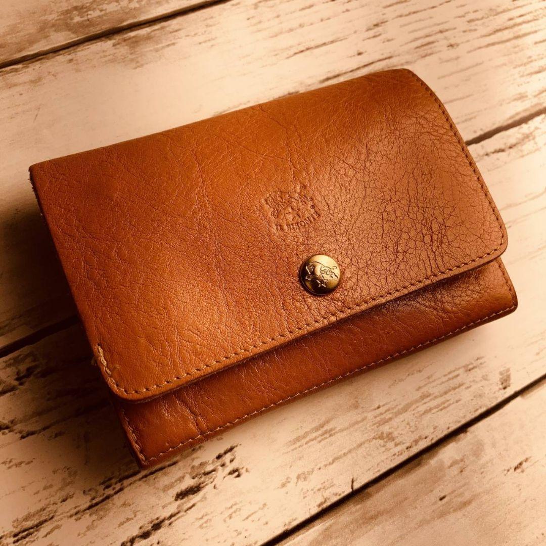 ちゃむさま専用【美品　高級感漂う美しい本革】二つ折り財布　バイソン刻印