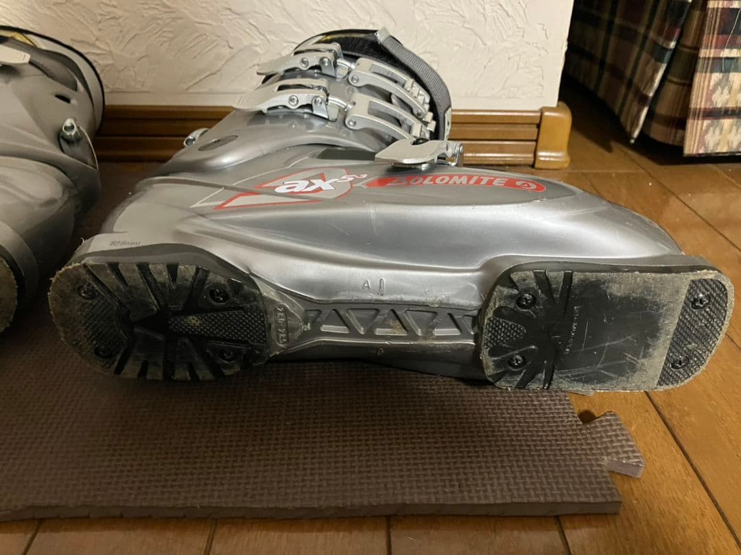 DOLOMITE　ドロミテ スキーブーツ 28cm　足幅広め WALKモード付