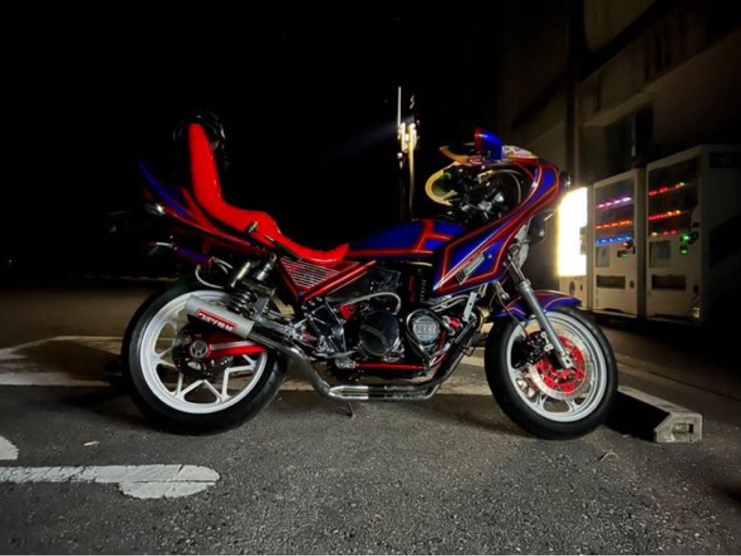 k、ゼファー400 外装