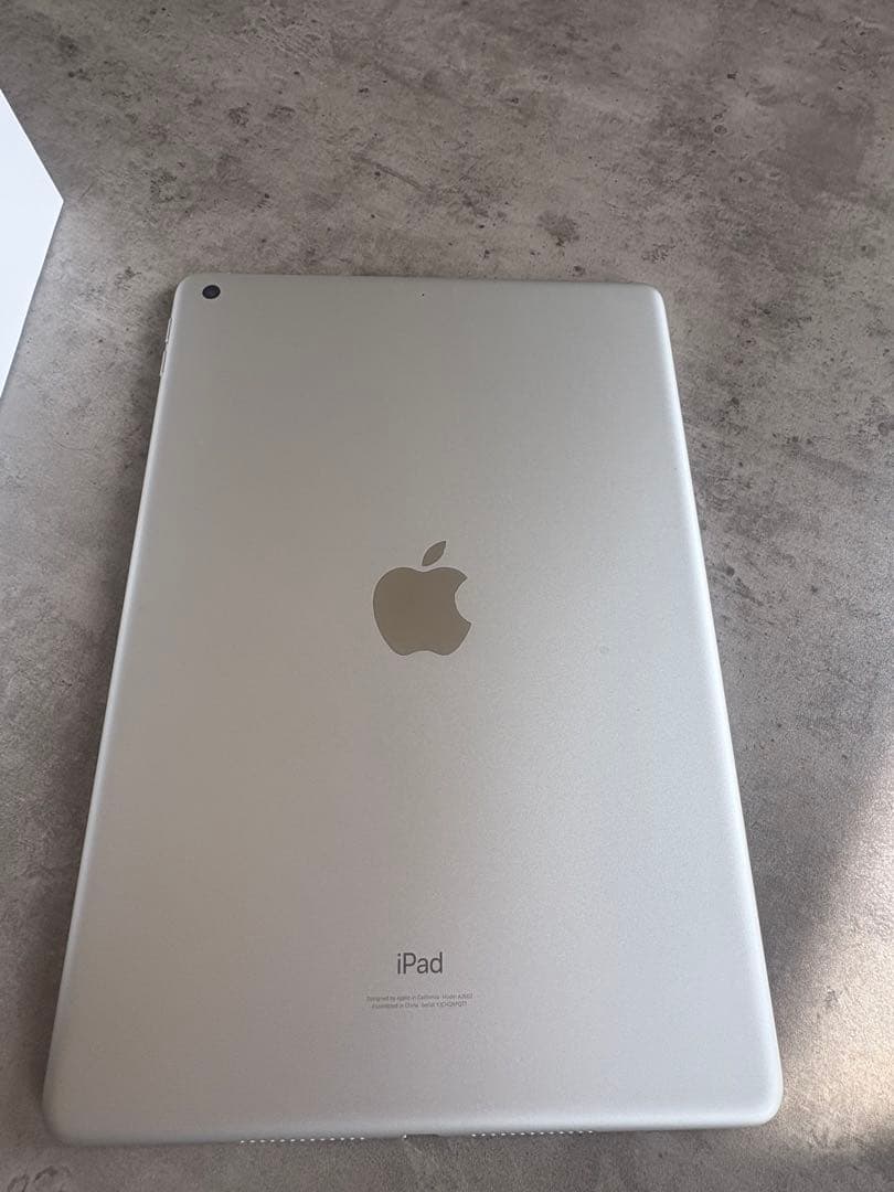 iPad第9世代 wi-fiモデル 64GB & ApplePencil第1世代