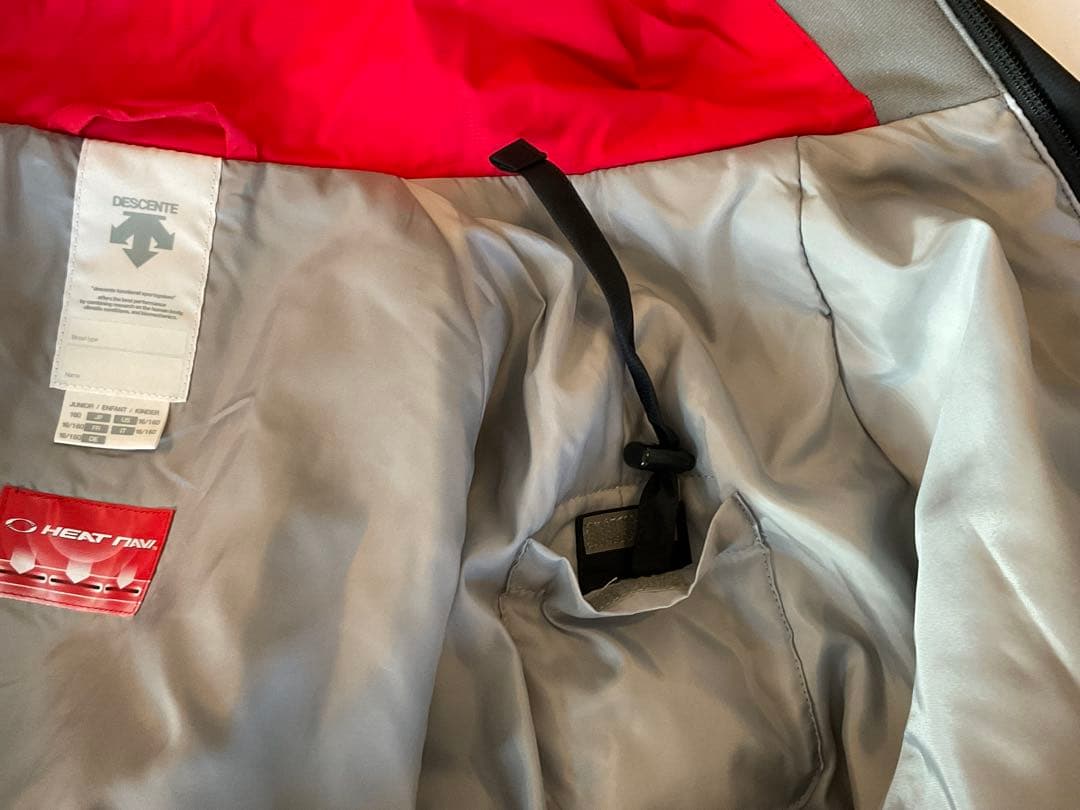 極美品！デサントDESCENTE スキーウェア上下 ジュニア160 メンズXS