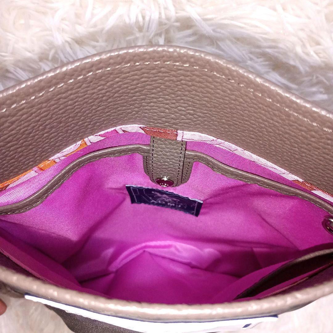 美品　ADMJ リモンタ ナイロン ニューショルダーバッグ　カモフラ