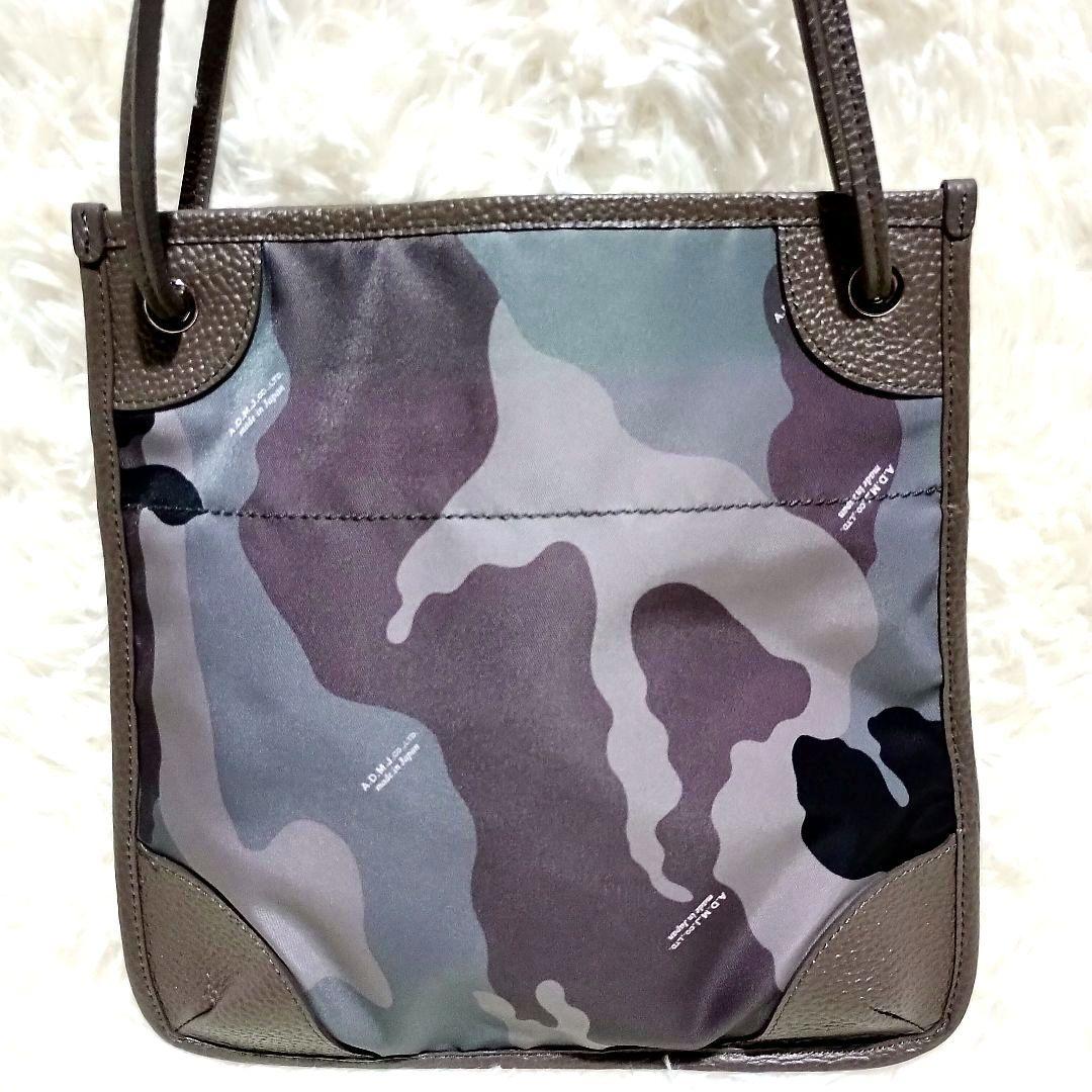 美品　ADMJ リモンタ ナイロン ニューショルダーバッグ　カモフラ