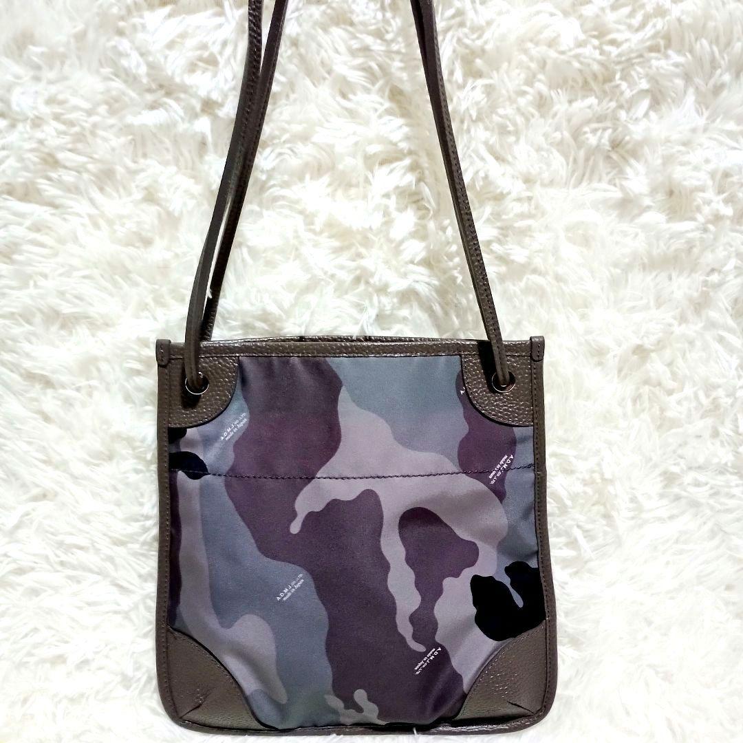 美品　ADMJ リモンタ ナイロン ニューショルダーバッグ　カモフラ