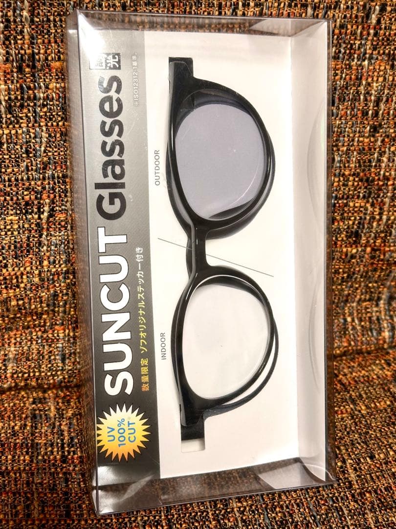 【新品、ステッカー付】目黒蓮 広告着用商品 SUNCUTGlasses調光　黒