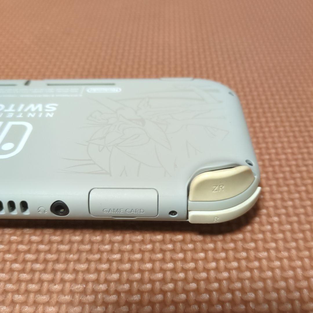 Nintendo Switch Lite ポケモン剣盾仕様　ザシアン/ザマゼンタ