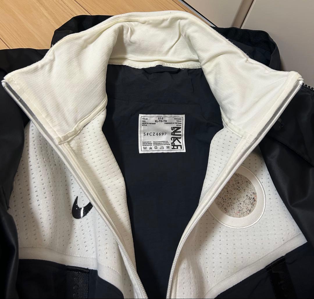 sacai × NIKE レイヤード ボンバージャケット セットアップ