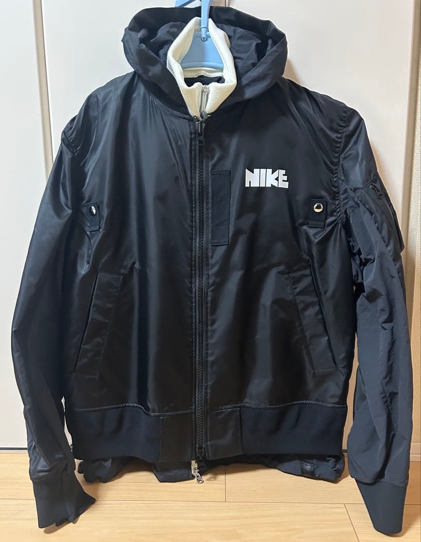 sacai × NIKE レイヤード ボンバージャケット セットアップ