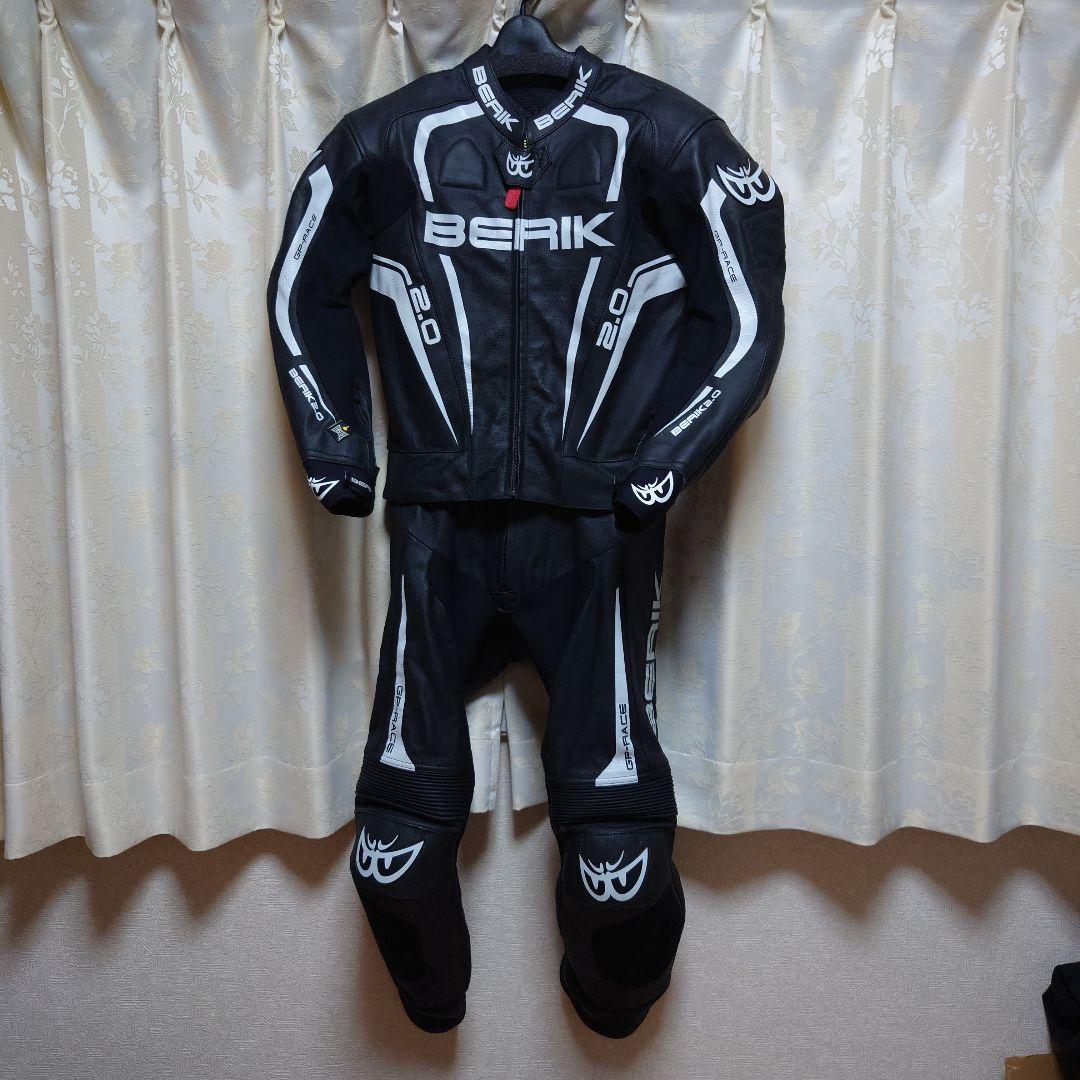 BERIK 2.0 レーシングスーツ サイズ48