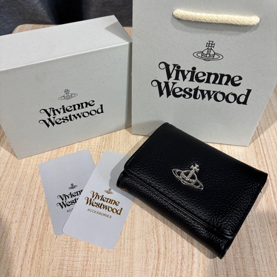 ヴィヴィアンウエストウッド⭐︎Vivianne Westwood⭐︎三つ折り財布