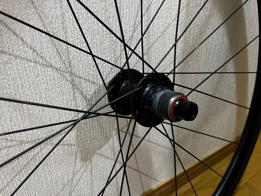 DTSWISS R470 DISC 前後セット　パナレーサータイヤ付き