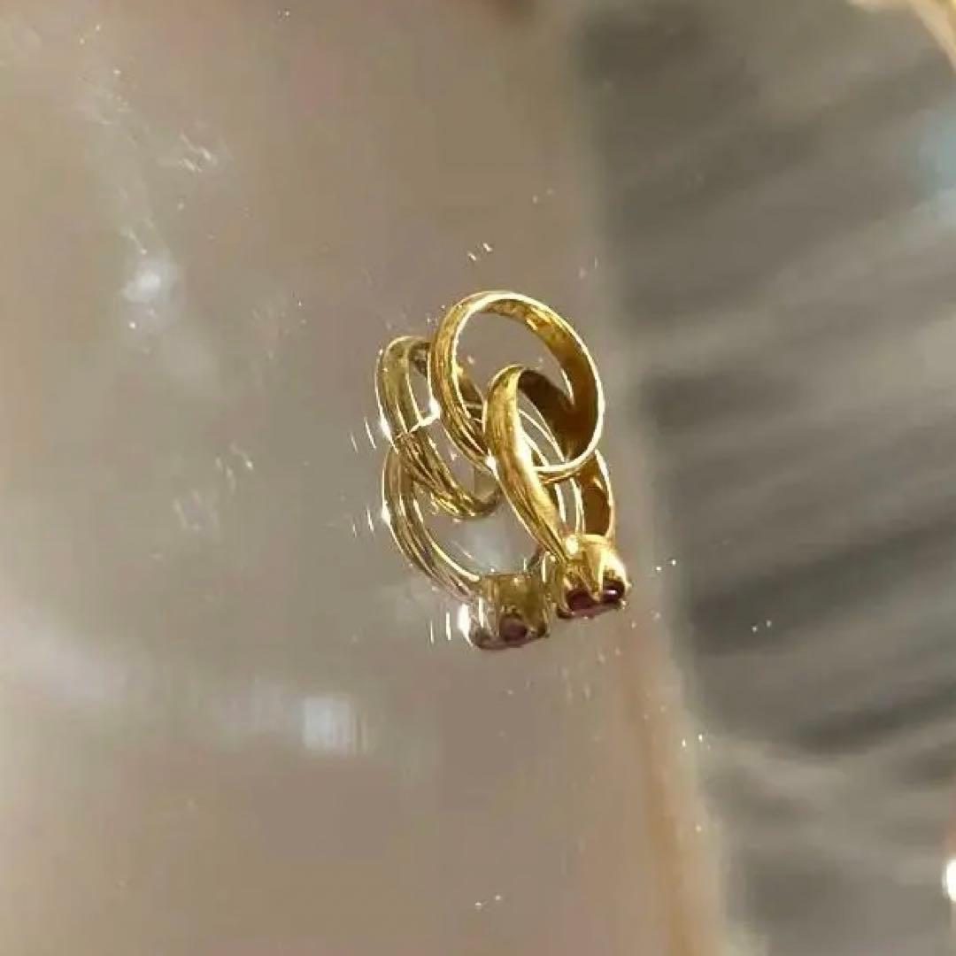 【お値打品】　18Ｋ　金ゴールド　二重輪　ガーネットペンダントヘッド　刻印あり♪