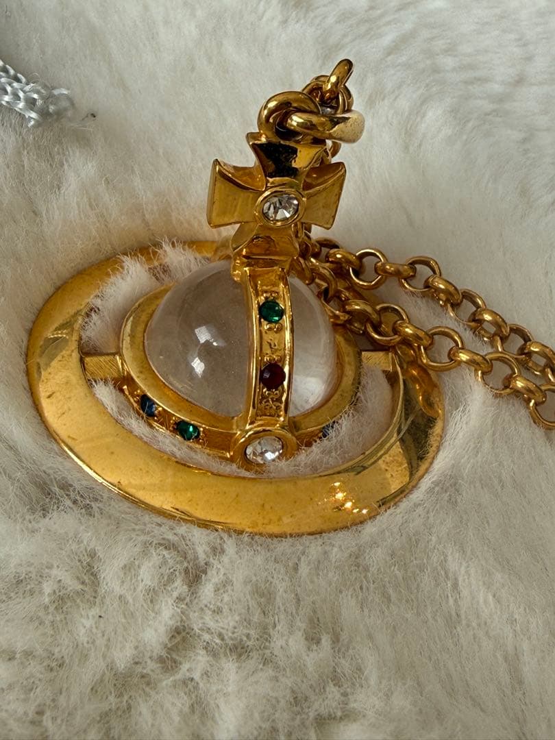 Vivieneen Westwood オーブ　ペンダント　ゴールド