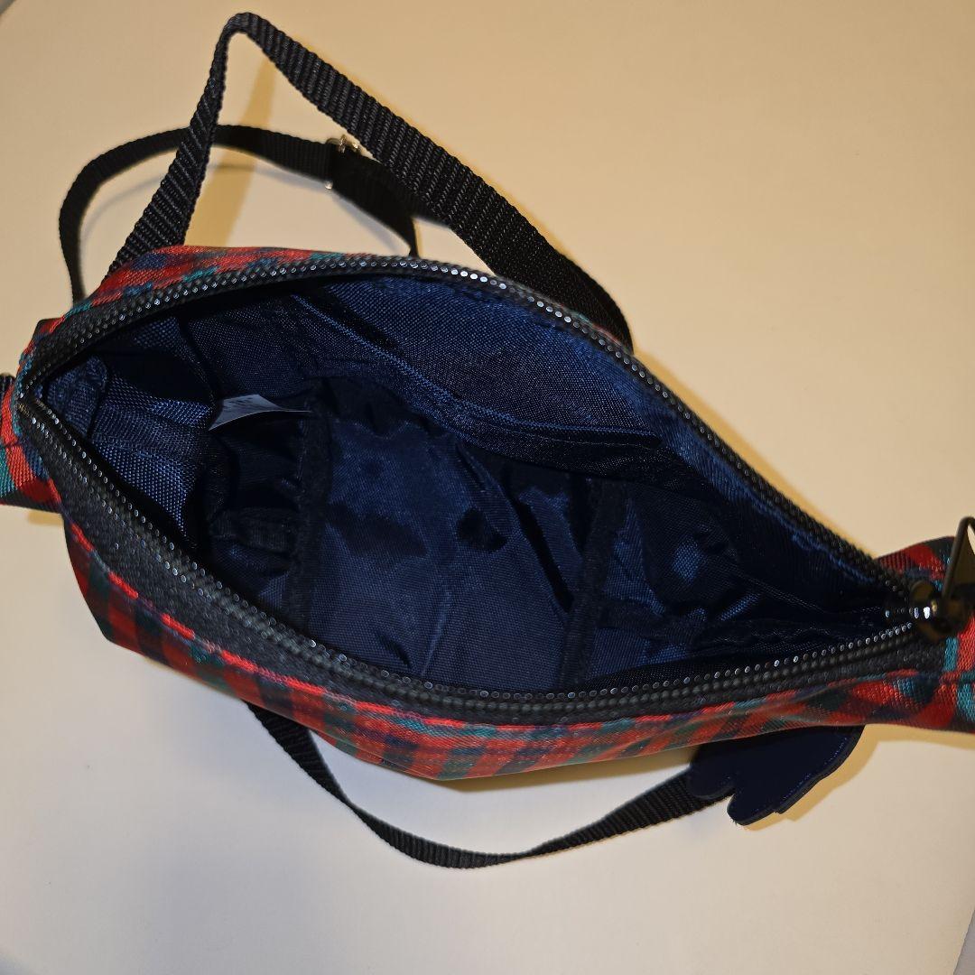 familiar ファミリア 舟形ポシェット ショルダーバッグ 赤チェック 美品