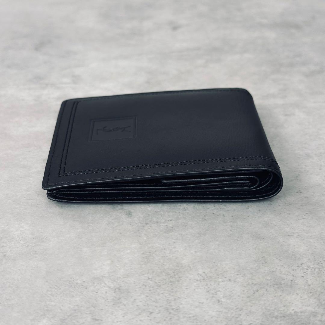 未使用訳あり✨Yves Saint Laurent YSLロゴ　二つ折り財布
