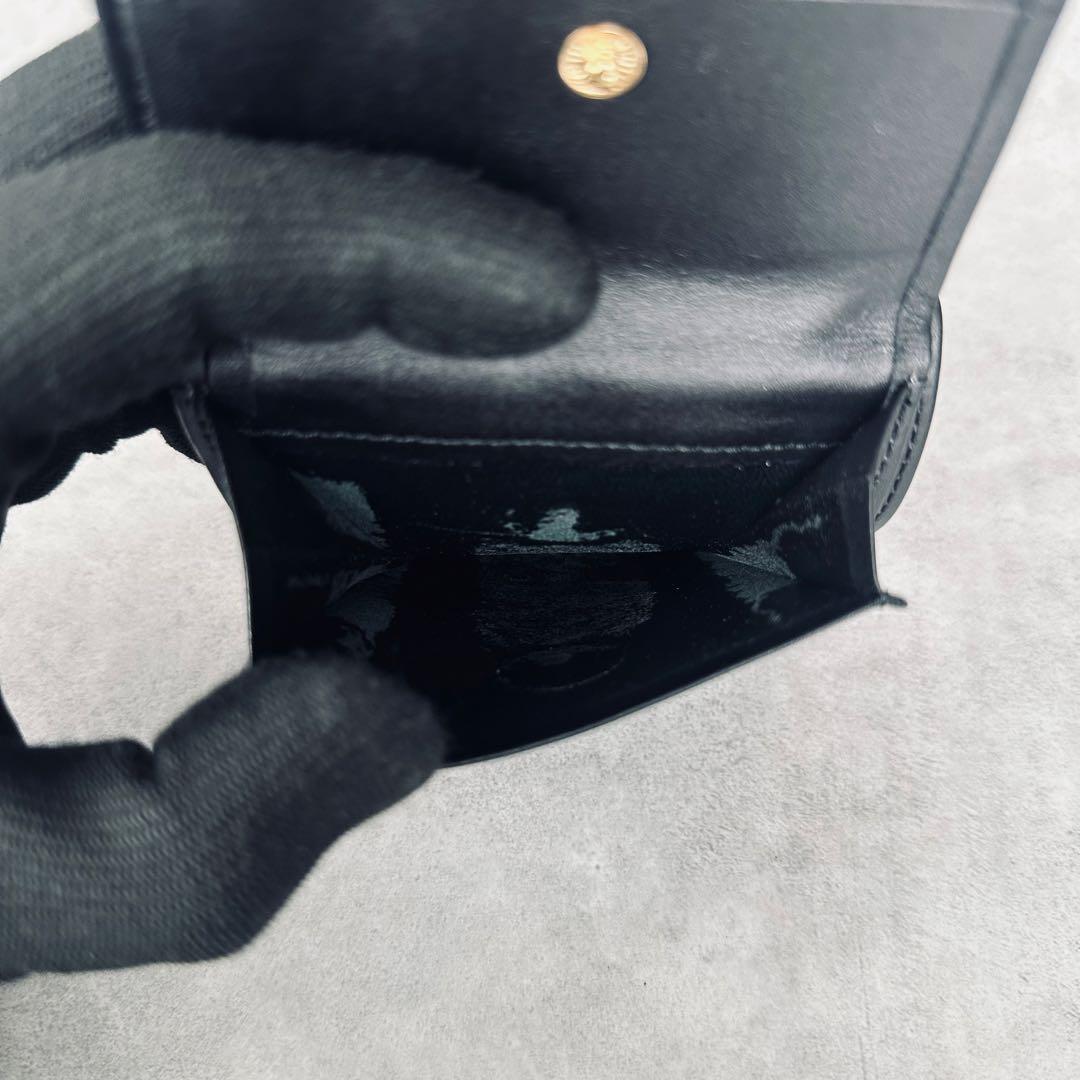 未使用訳あり✨Yves Saint Laurent YSLロゴ　二つ折り財布