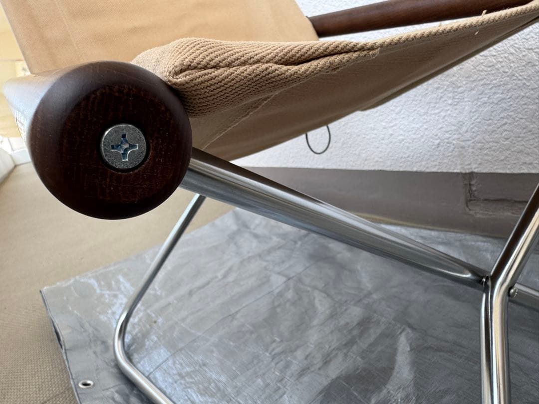 ニーチェア ヤング? または エックス 80？ または リプロダクト X80 X