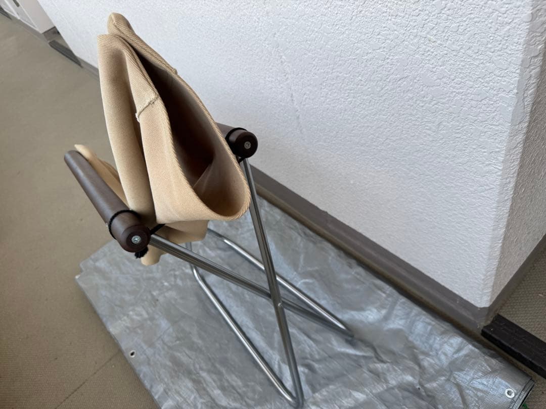 ニーチェア ヤング? または エックス 80？ または リプロダクト X80 X