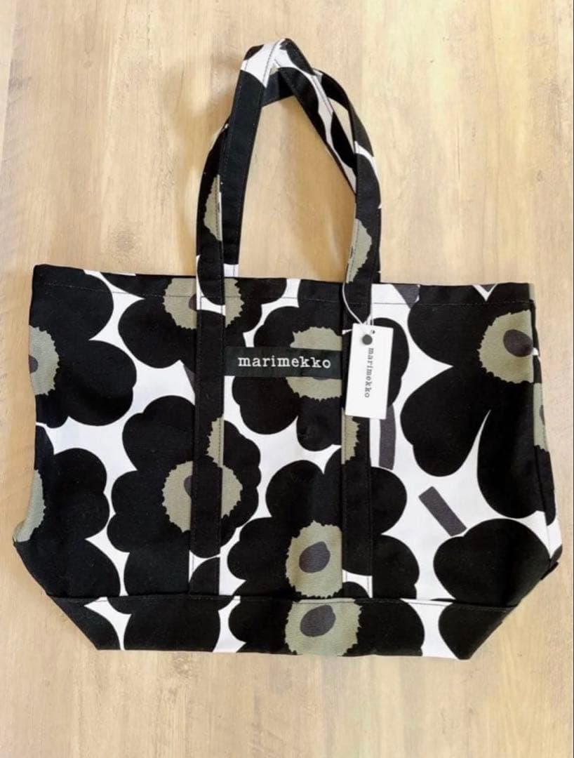 【タグ付き新品未使用】　マリメッコ　フラワーパターン トートバッグ
