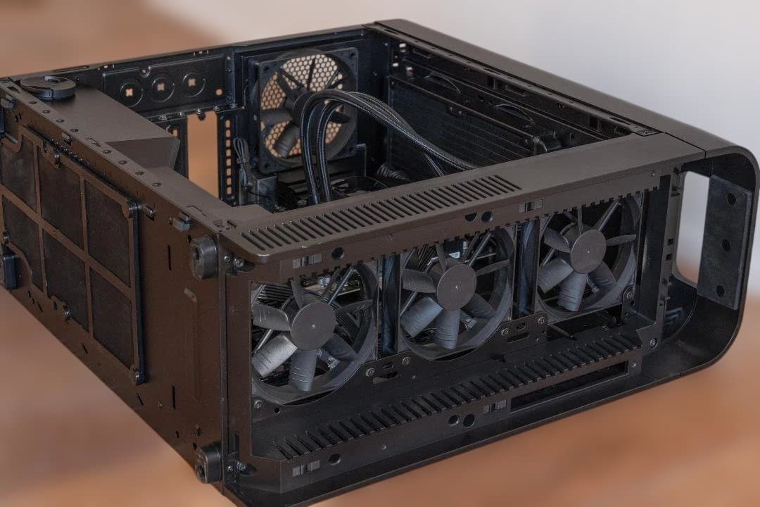 マウスコンピューター DIVE 部品取り(Core i7,RAM64GBなど)