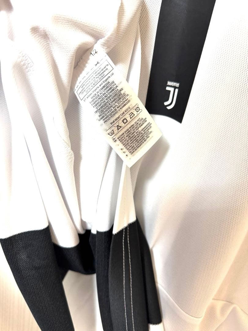 ☆Cロナウド　CR7 直筆サイン入りユニフォーム　アディダス　ユベントス