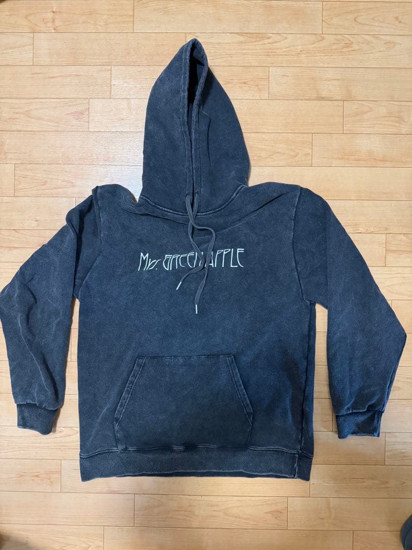 バベル フーディLサイズ